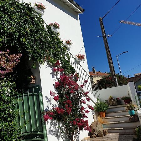 Appartement Duplexe De 1 A 4 Chambres Privees Dans Maison Le Teil Екстериор снимка