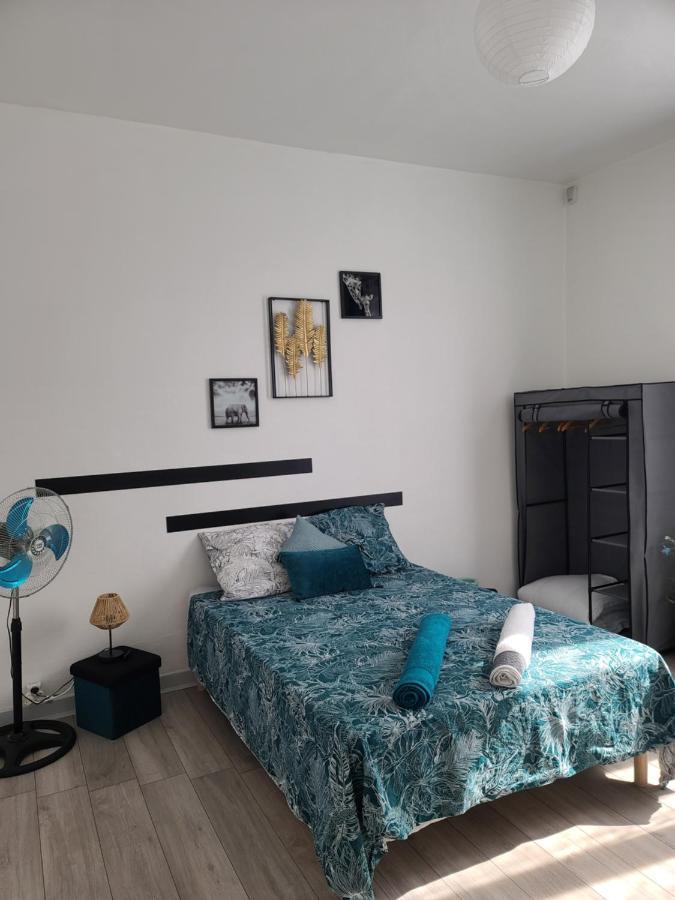 Appartement Duplexe De 1 A 4 Chambres Privees Dans Maison Le Teil Екстериор снимка